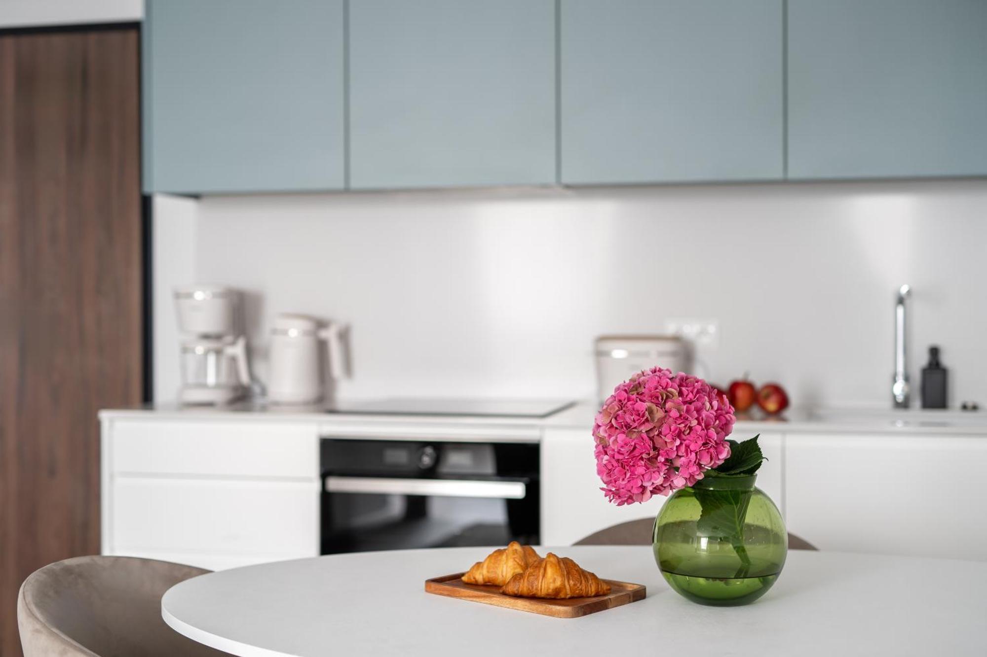 Lion Apartments - Premium Apartments With Parking In The Center Of Gdańsk Buitenkant foto